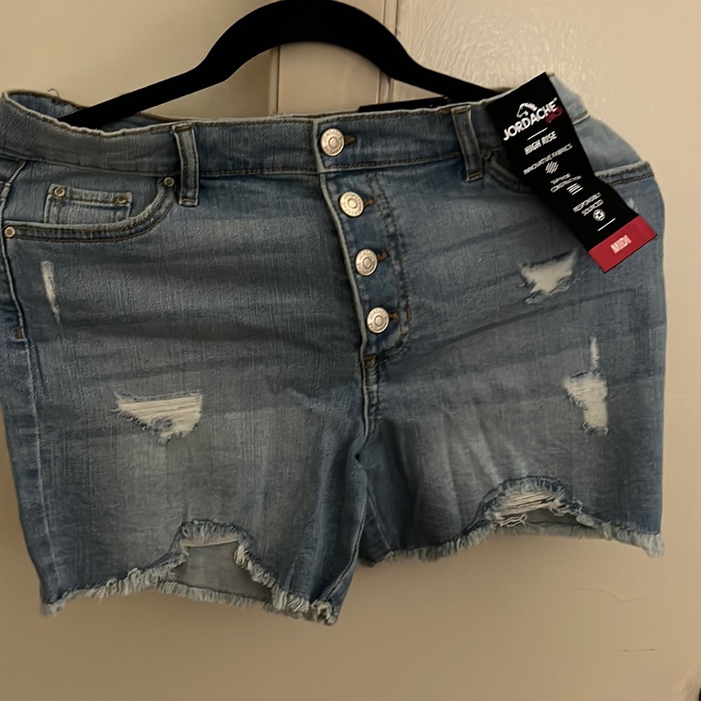 Girls shorts